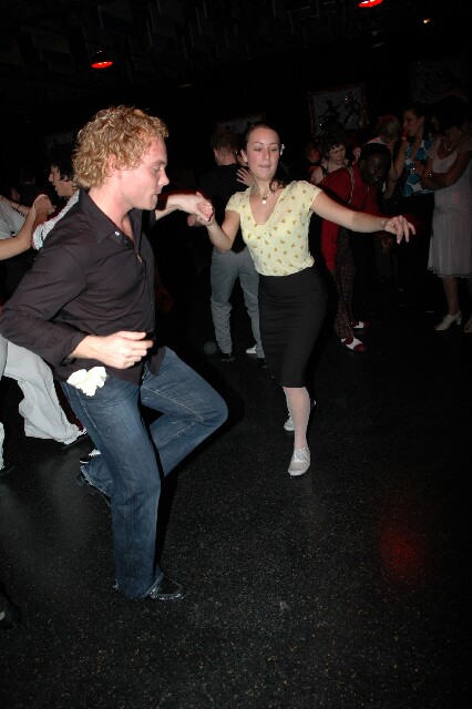 min 2007 11 10 fous swing 109
